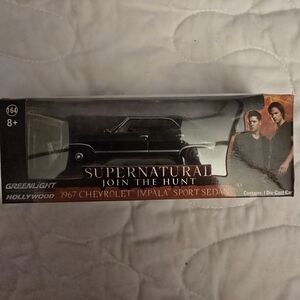 Supernatural 1967 Chevrolet Impala Sport Sedan - Black